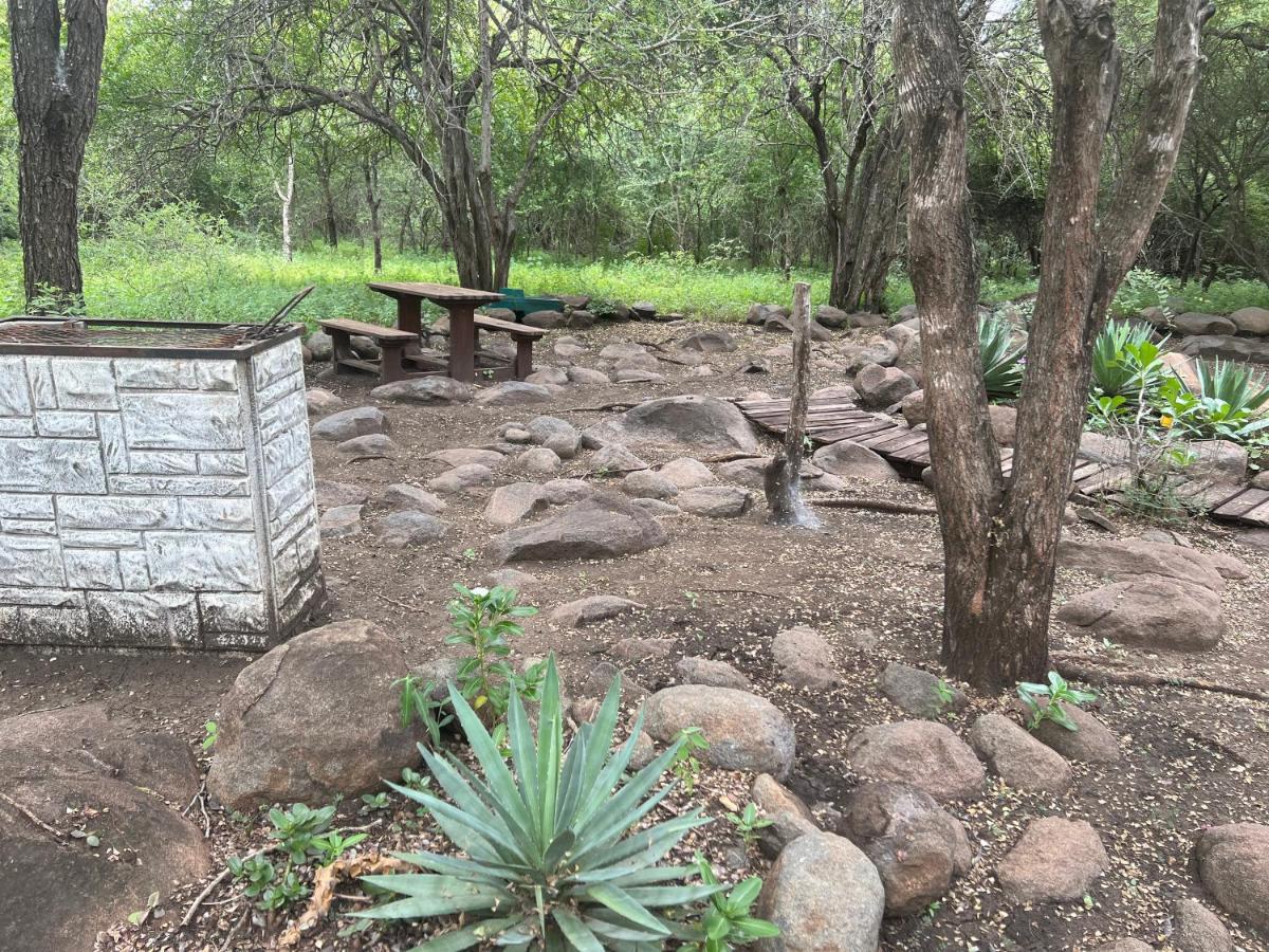 Kruger Kumba - Lahlekile Nathi Lägenhet Marloth Park Exteriör bild